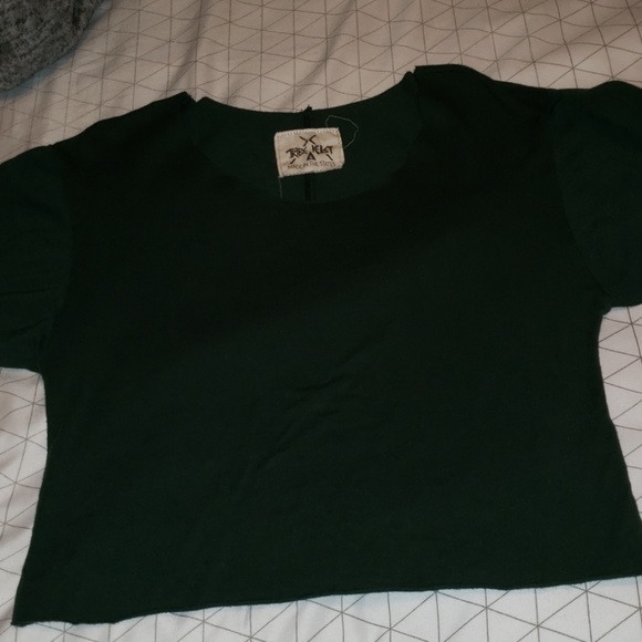 tribe Kelley Tops - Tribe Kelley Green Crop top